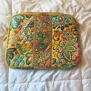 Vera Bradley soft shell laptop sleeve